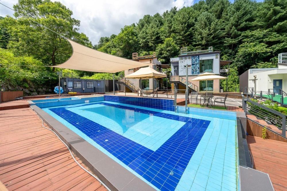 Gapyeong Therisome Poolvilla Dış mekan fotoğraf